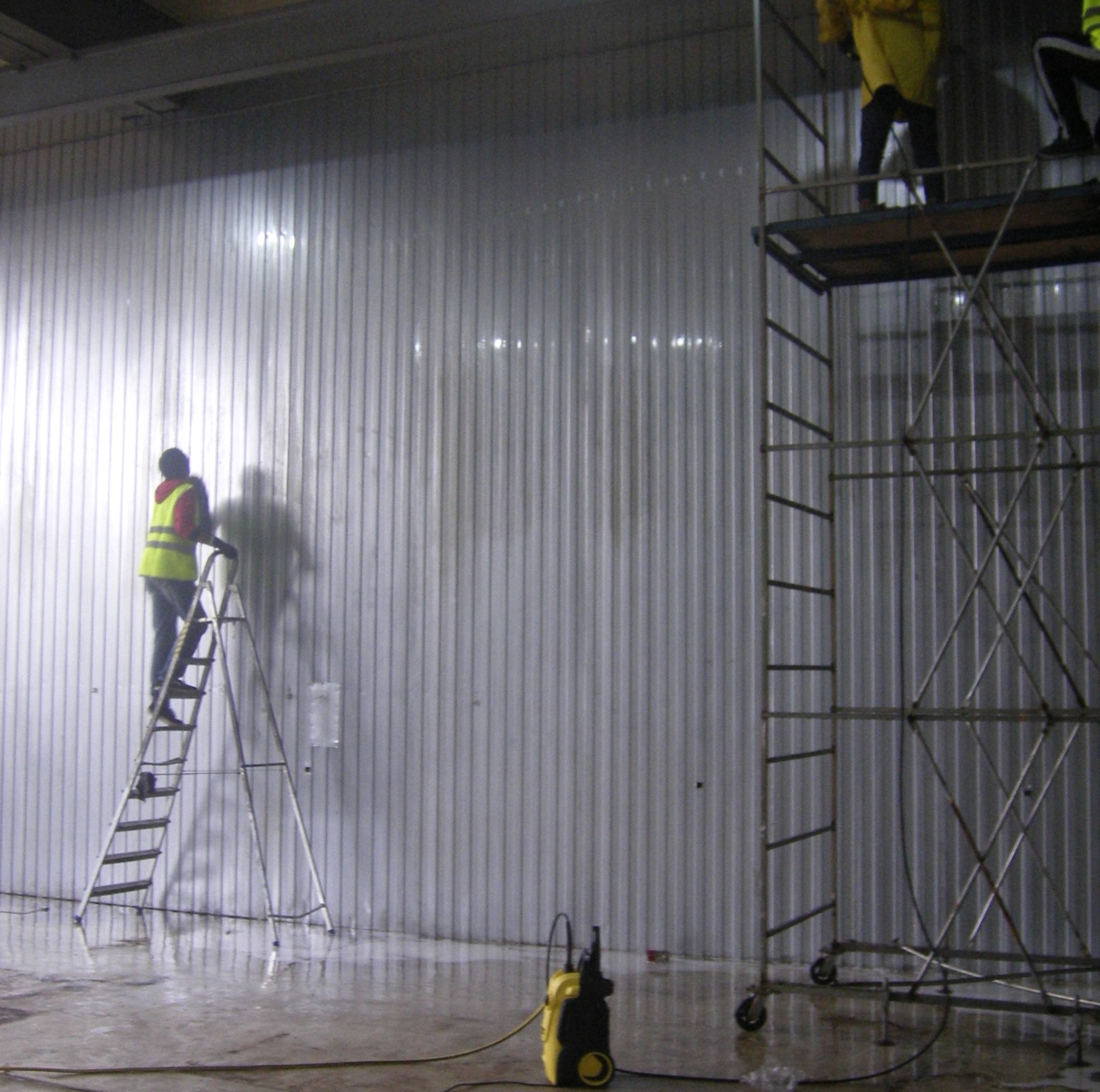 Уборка склада цена