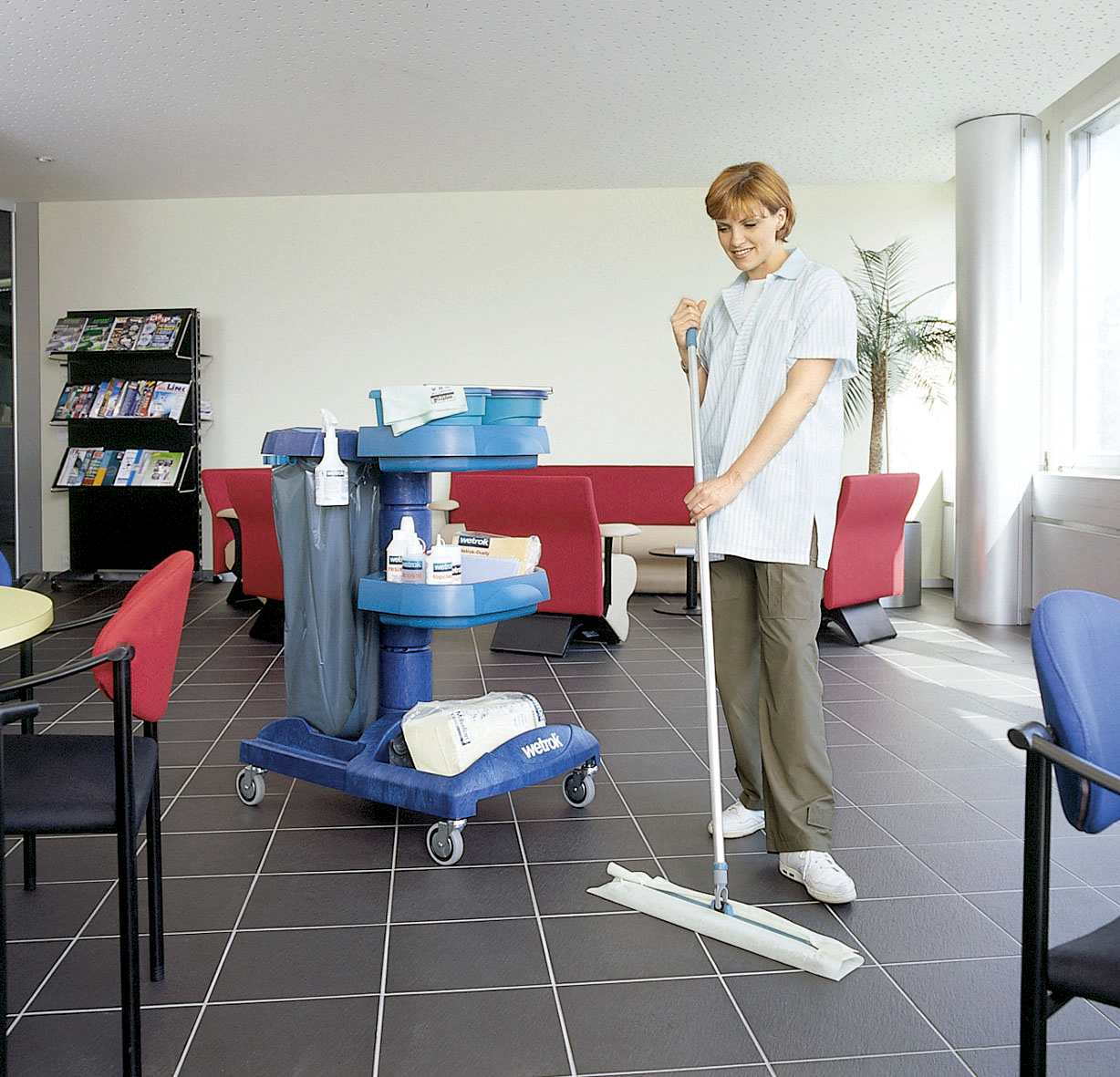 Уборка офиса после ремонта Уборка офиса после ремонта